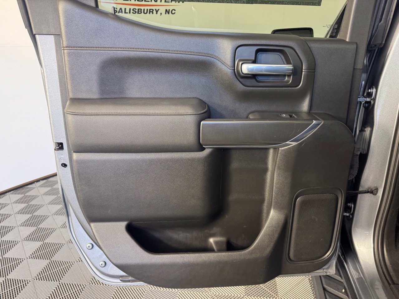Used 2021 GMC Sierra 1500 AT4 w/ AT4 Premium Package AWD/4WD image 29