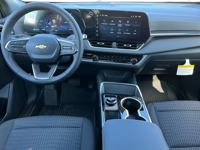 New 2026 Chevrolet Equinox LT w/ LPO, Floor Liner Package AWD/4WD video 3