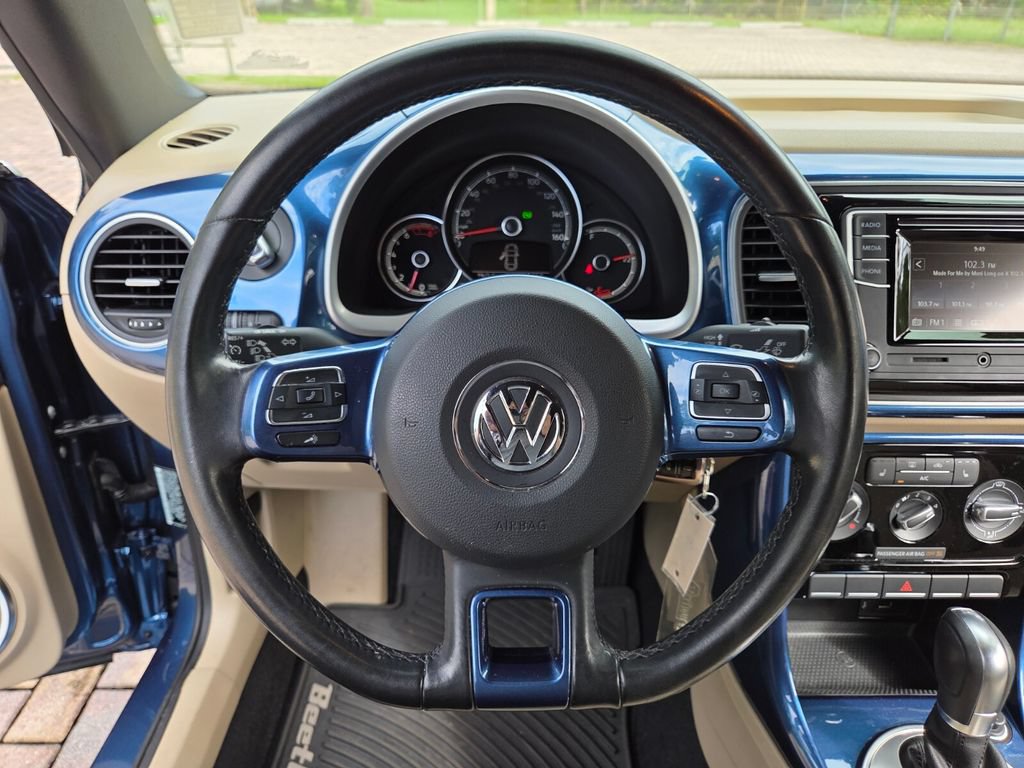 Used 2019 Volkswagen Beetle 2.0T S FWD image 28
