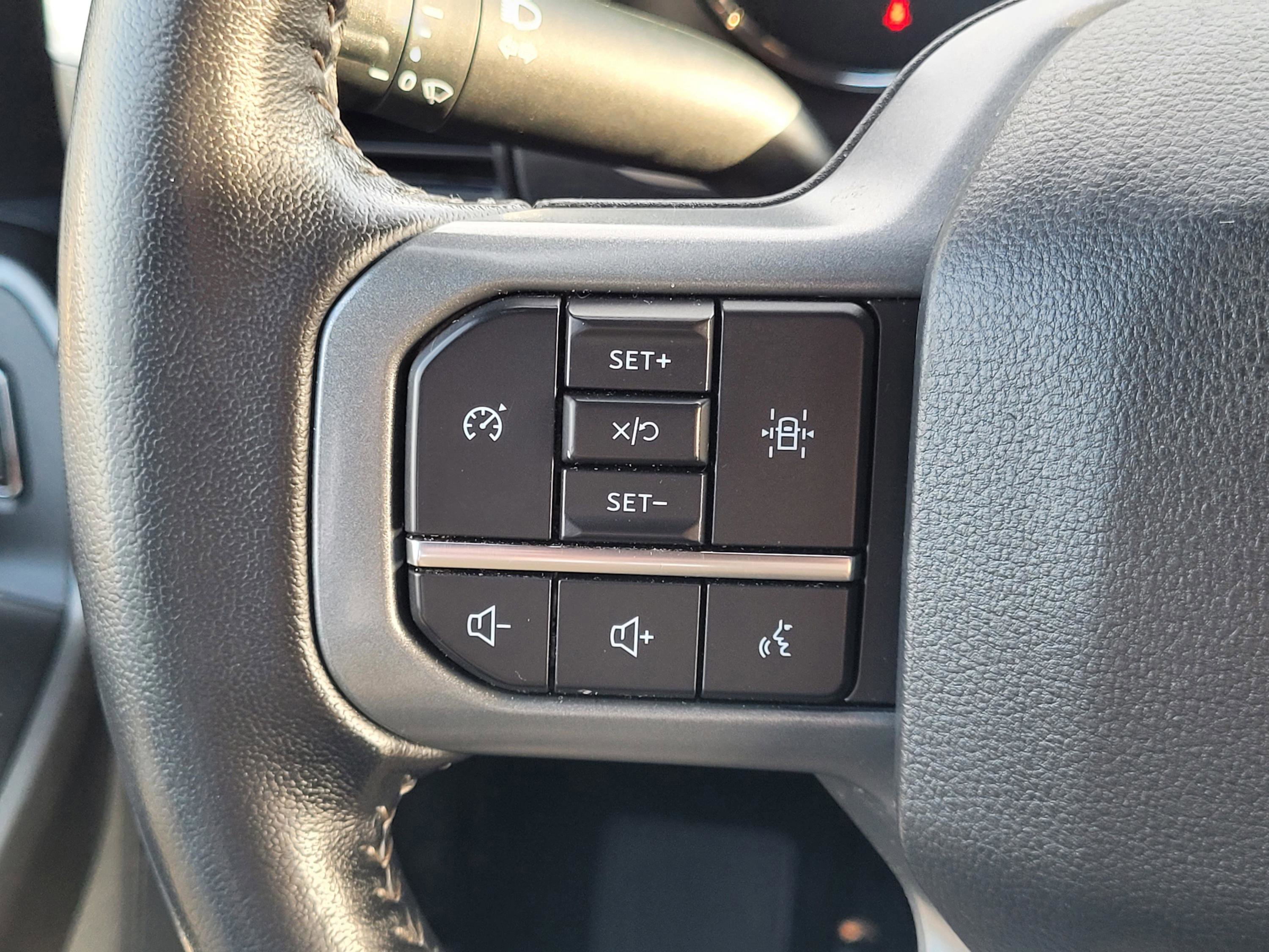 Used 2022 Ford F150 XLT w/ Equipment Group 302A High AWD/4WD image 14