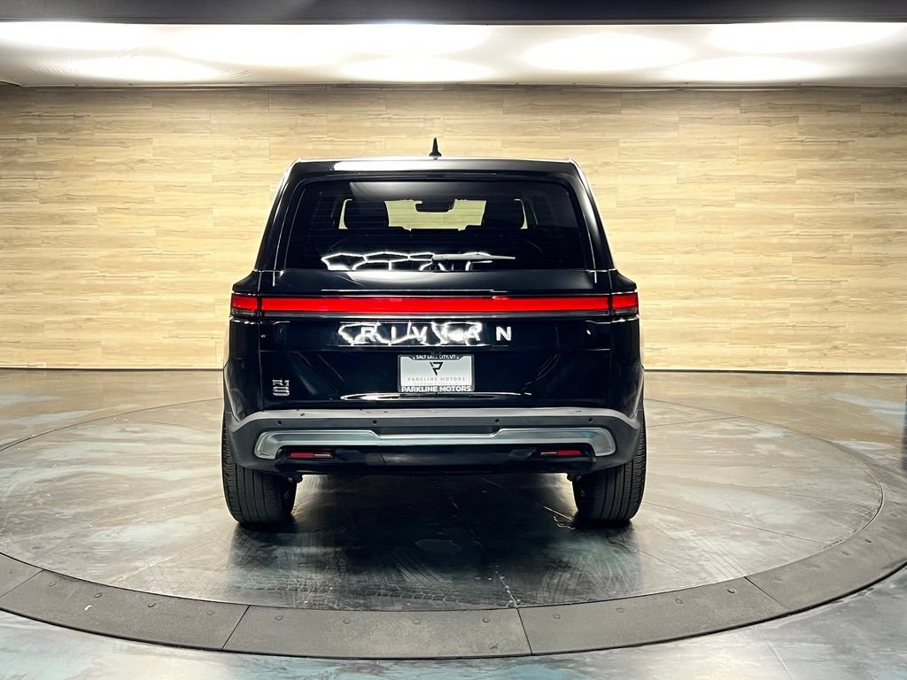 Used 2024 Rivian R1S Adventure AWD/4WD image 16