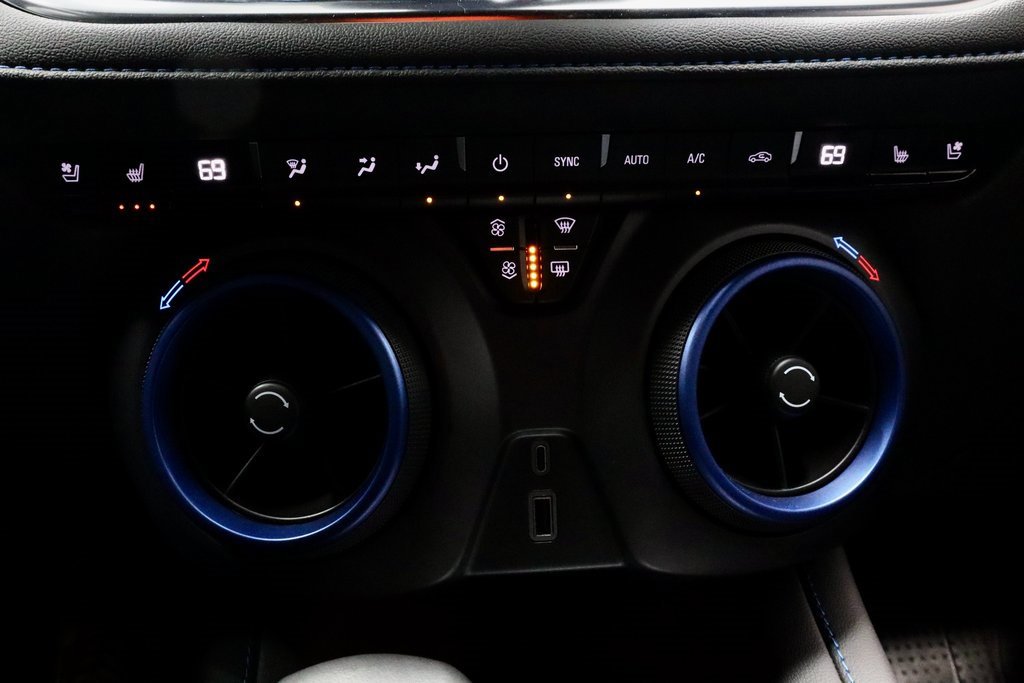 Used 2024 Chevrolet Blazer RS w/ Driver Confidence II Package image 31