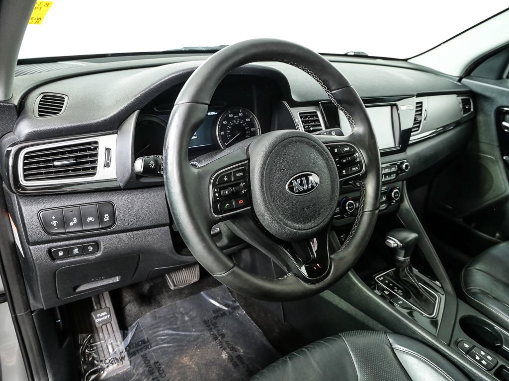 Used 2019 Kia Niro EX Premium FWD image 4