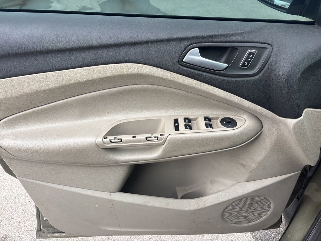 Used 2013 Ford Escape SE image 20