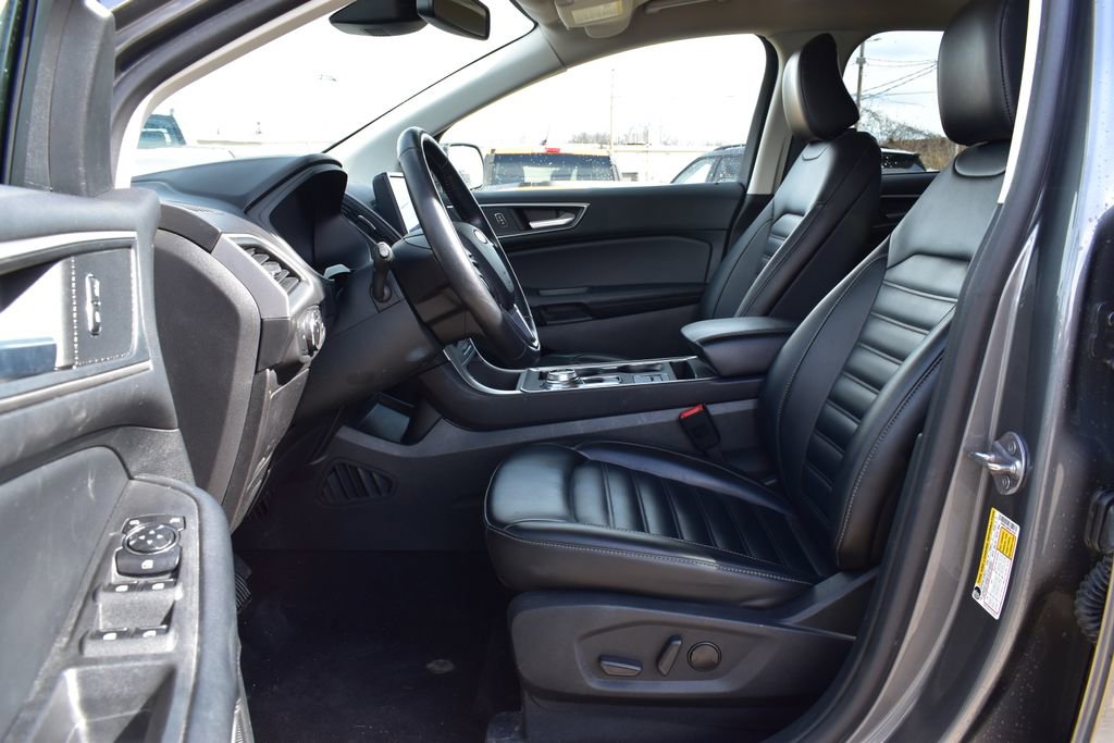 Certified 2023 Ford Edge SEL w/ Convenience Package image 9