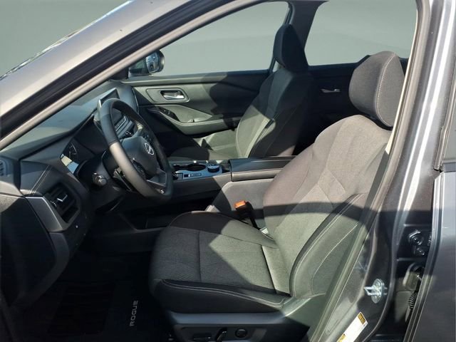 Used 2026 Nissan Rogue SV AWD/4WD image 27