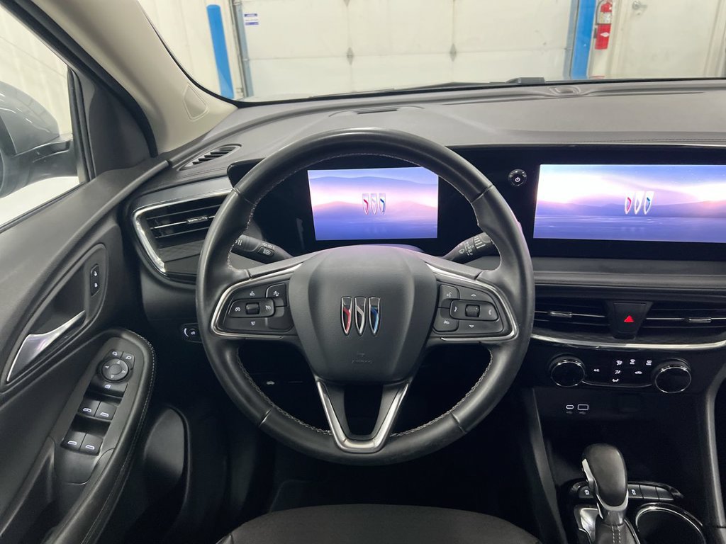 Used 2025 Buick Encore GX Preferred FWD image 11