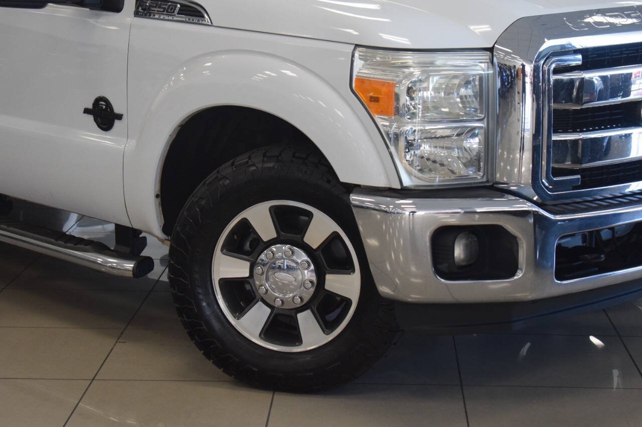 Used 2011 Ford F250 Lariat w/ Lariat Interior Pkg RWD image 5