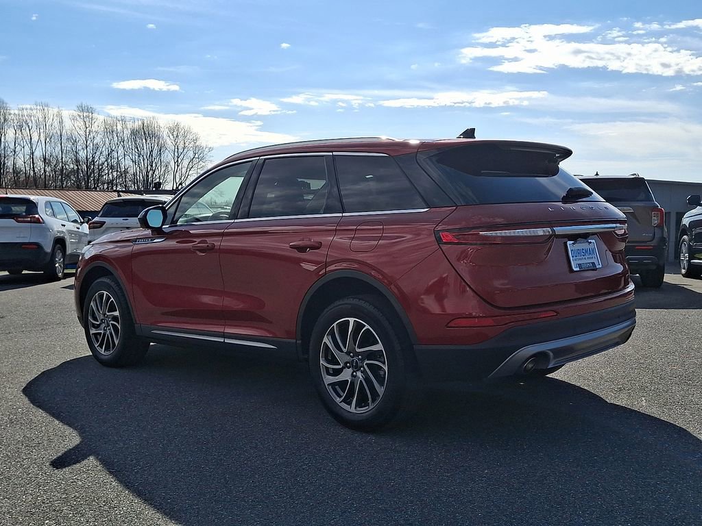 Used 2021 Lincoln Corsair AWD w/ Equipment Group 101A image 4