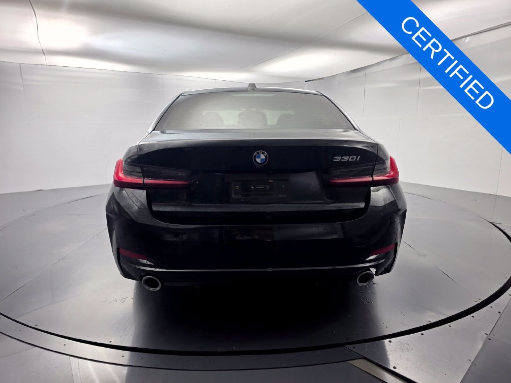 Certified 2024 BMW 330i Sedan RWD image 5