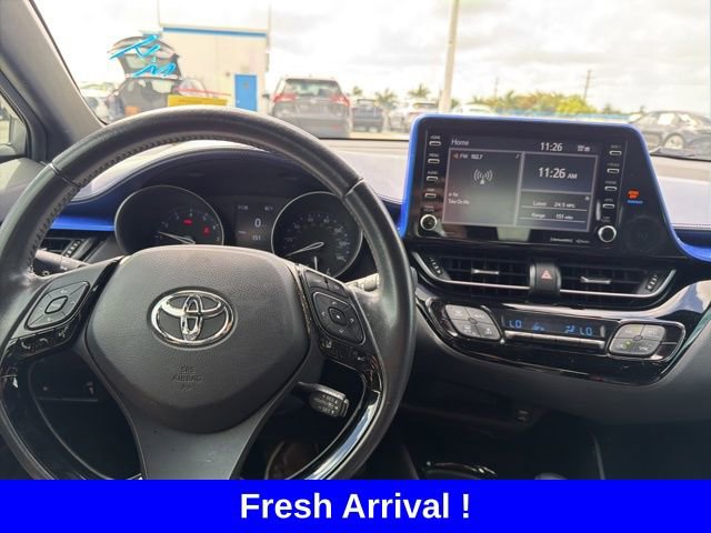 Used 2020 Toyota C-HR XLE image 9