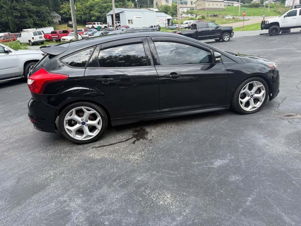 Used 2014 Ford Focus ST w/ Equipment Group 202A FWD image 14