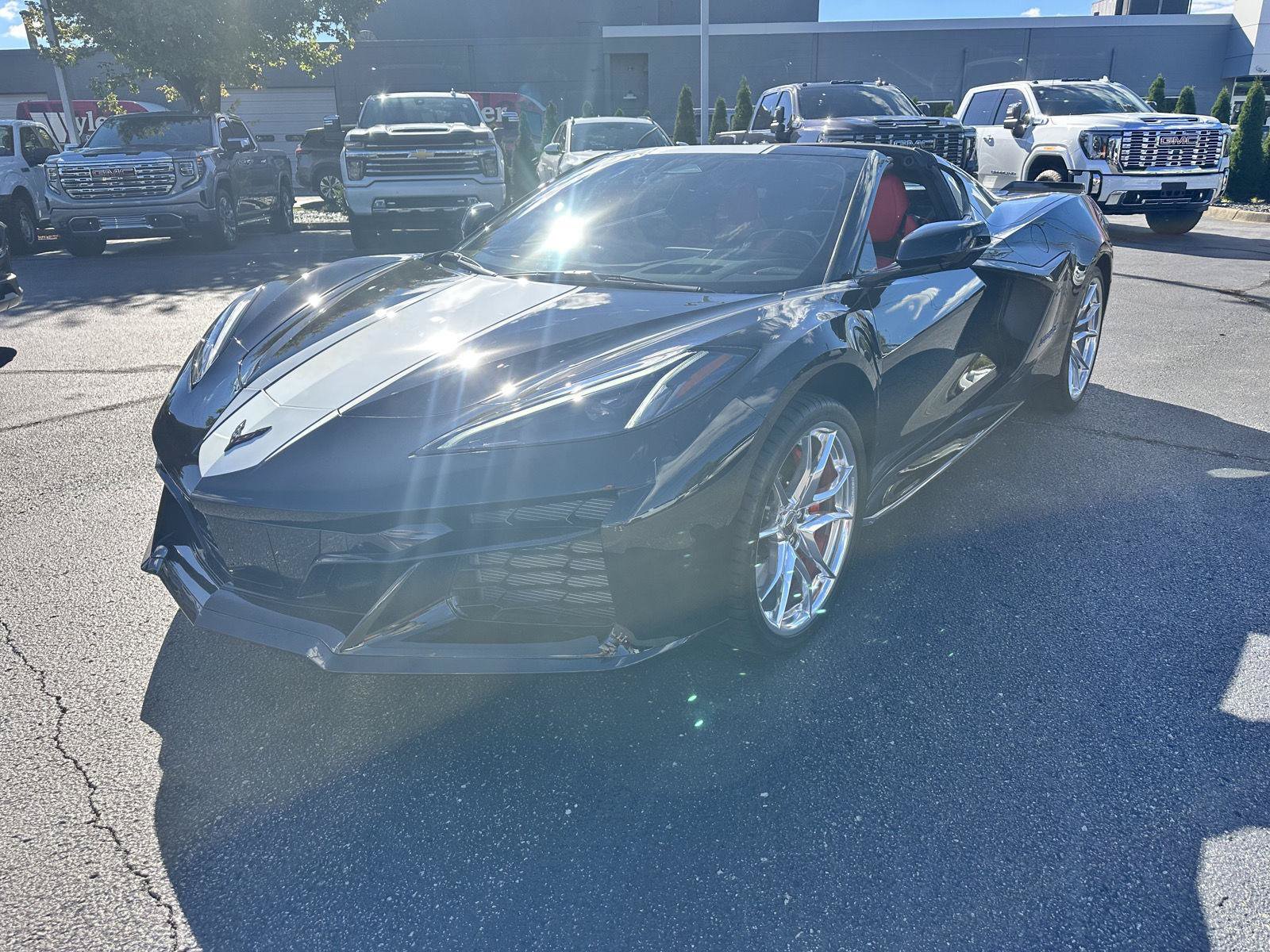 Used 2027 Chevrolet Corvette Grand Sport w/ Z52 Sport Performance Package RWD image 41