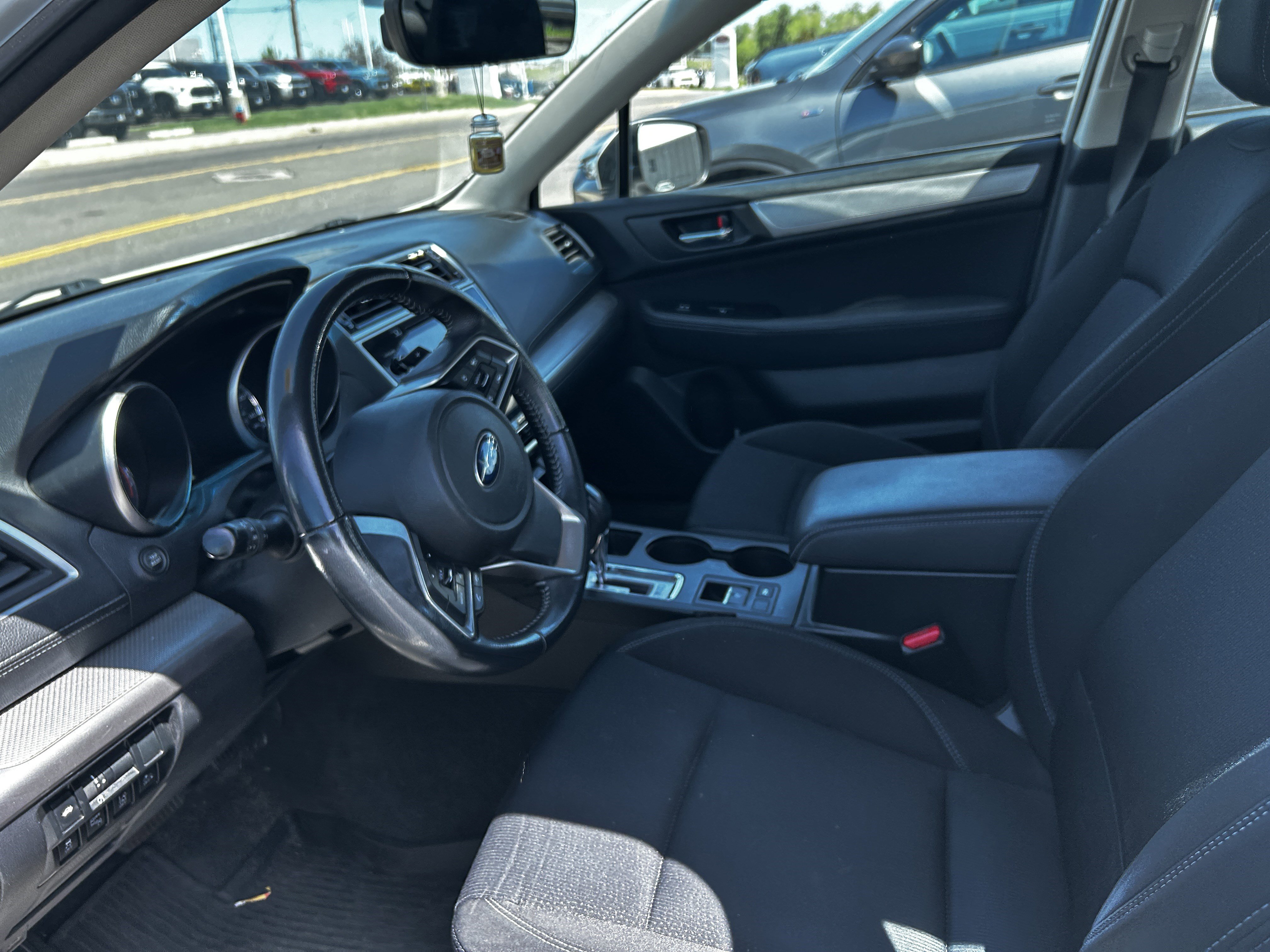 Used 2018 Subaru Legacy 2.5i Premium AWD/4WD image 8