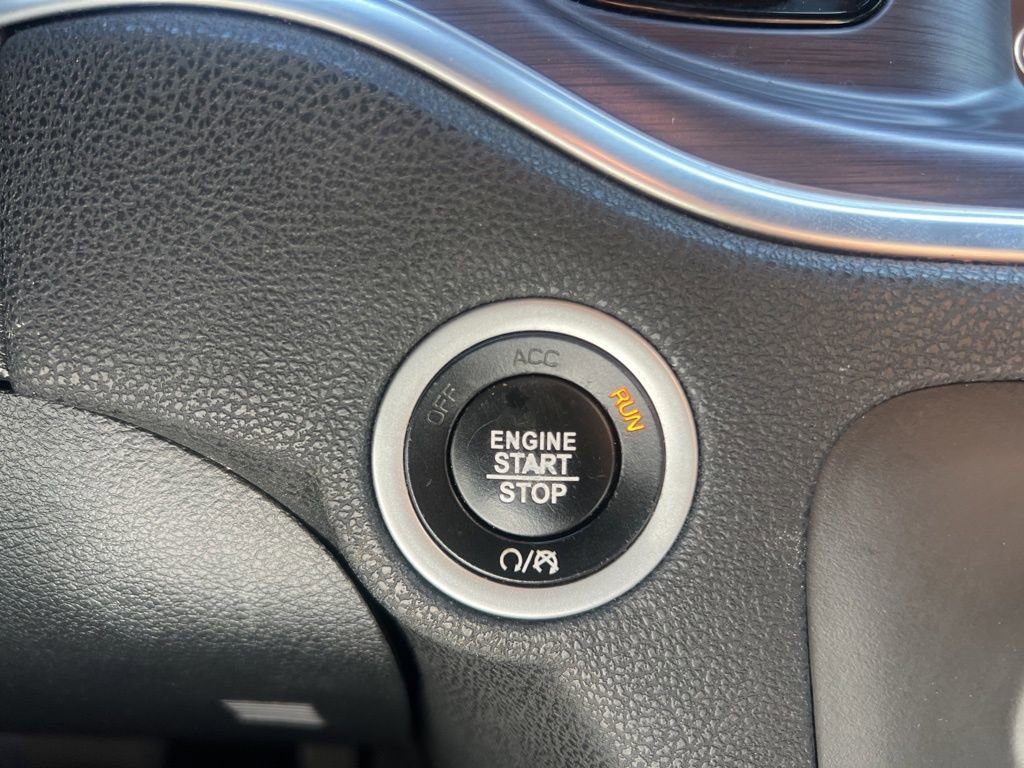 Used 2018 Dodge Charger R/T w/ Beats Audio Group image 29