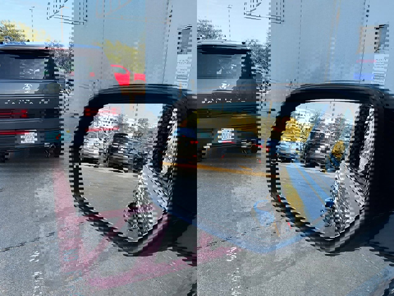 Used 2025 Volkswagen Atlas Cross Sport SE image 19