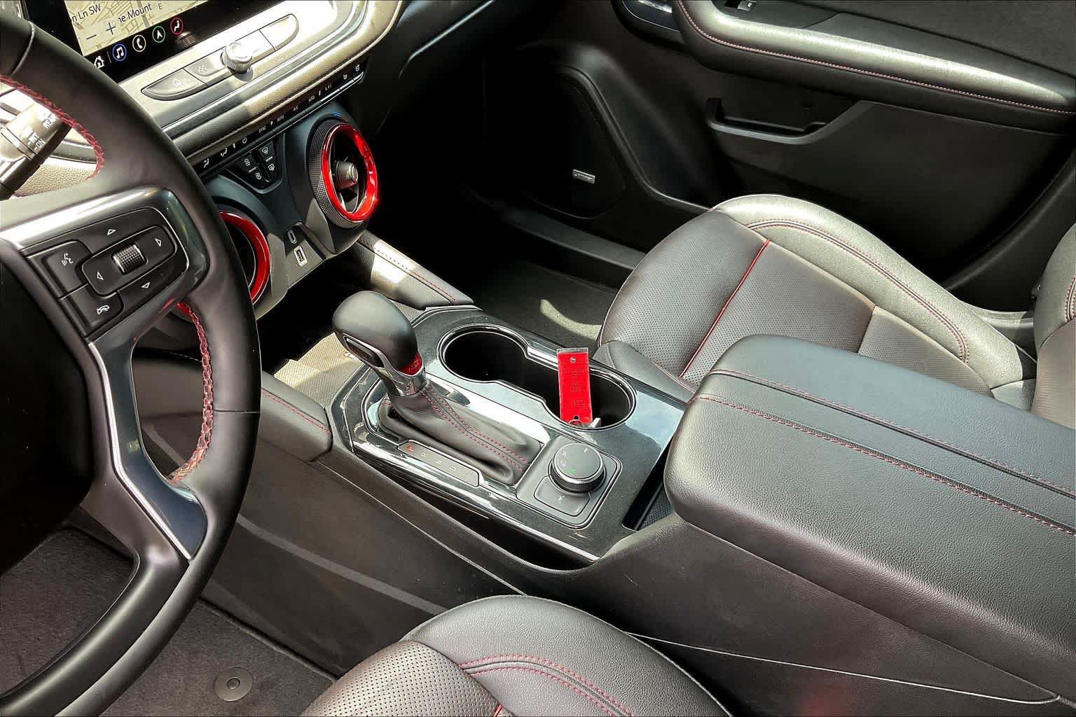 Used 2023 Chevrolet Blazer RS w/ Enhanced Convenience Package FWD image 33