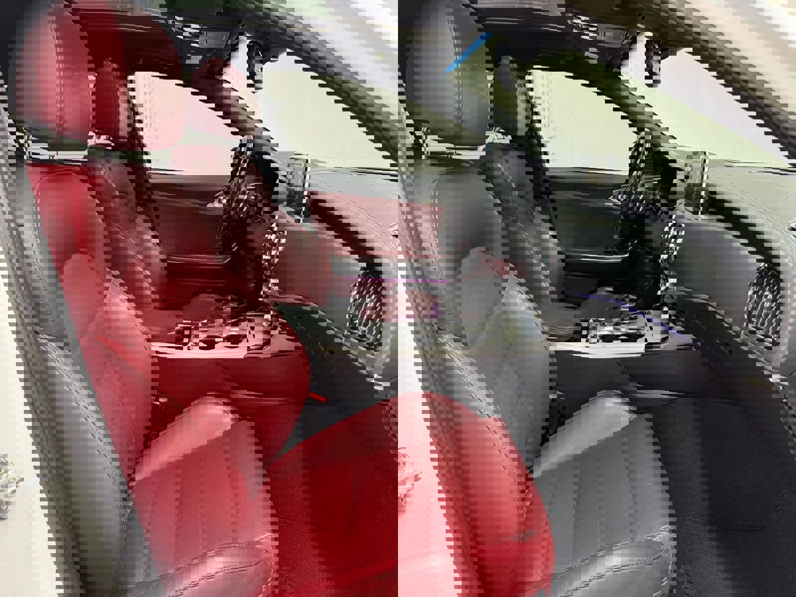 Used 2019 Kia Stinger GT2 image 13