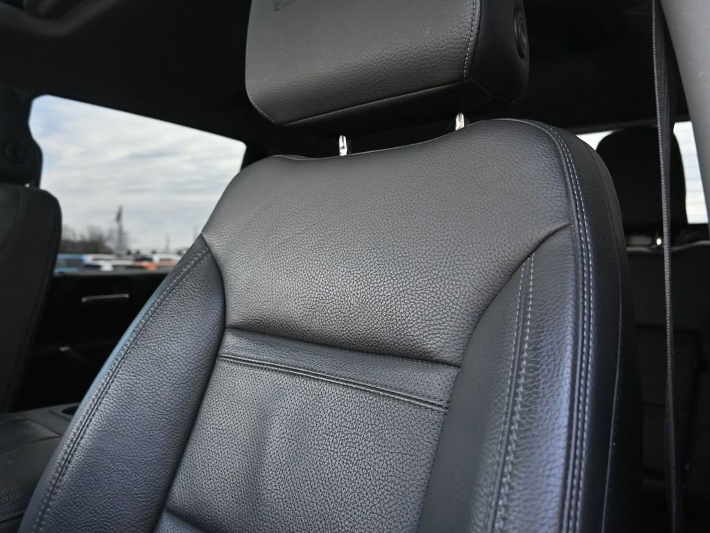 Used 2021 GMC Sierra 2500 Denali w/ Denali Black Diamond Edition image 23