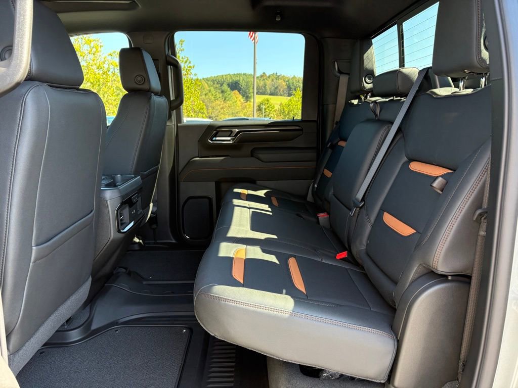 New 2026 GMC Sierra 2500 AT4 w/ AT4 Premium Plus Package image 11