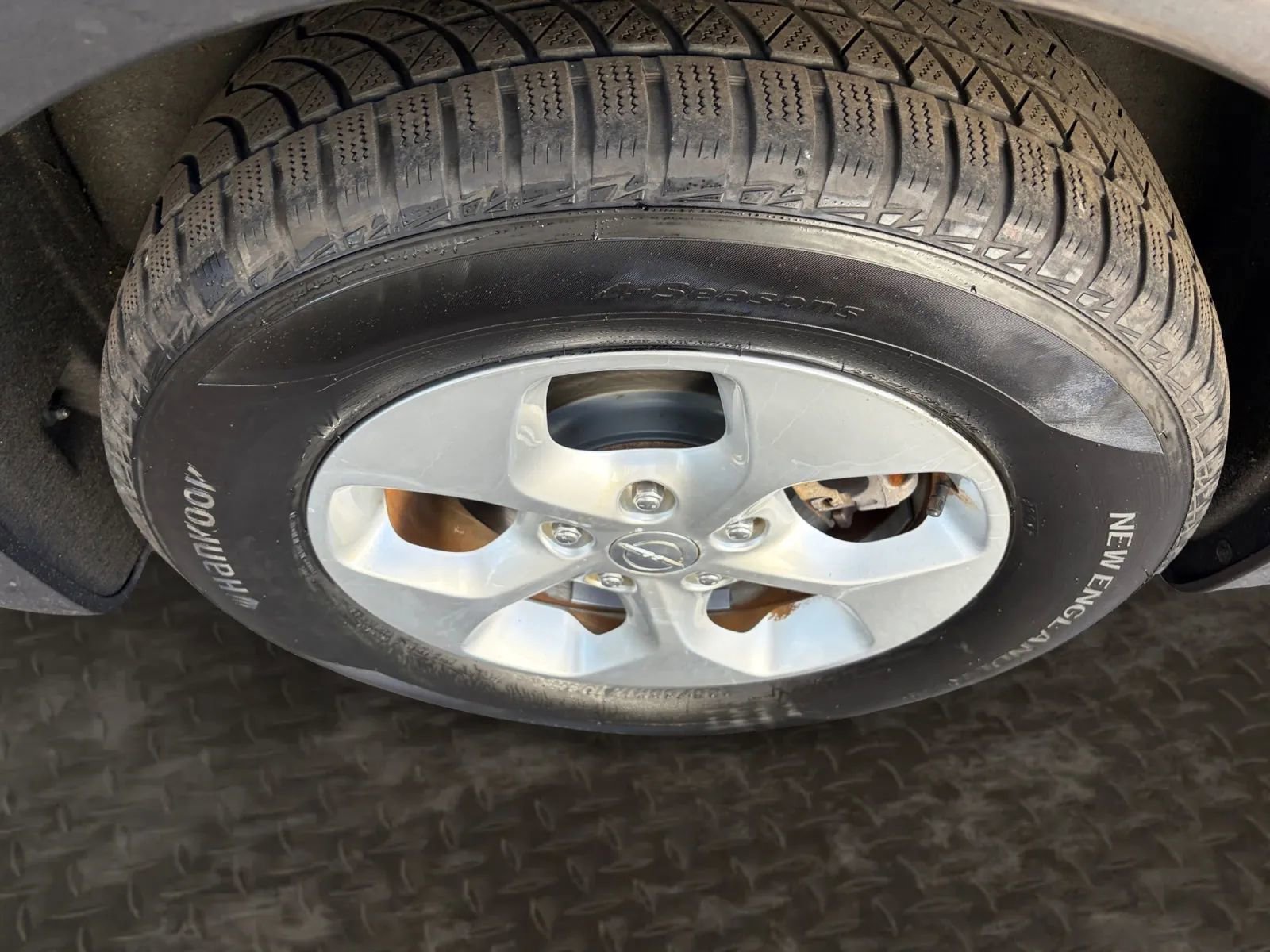 Used 2017 Chrysler Pacifica Touring-L Plus image 34