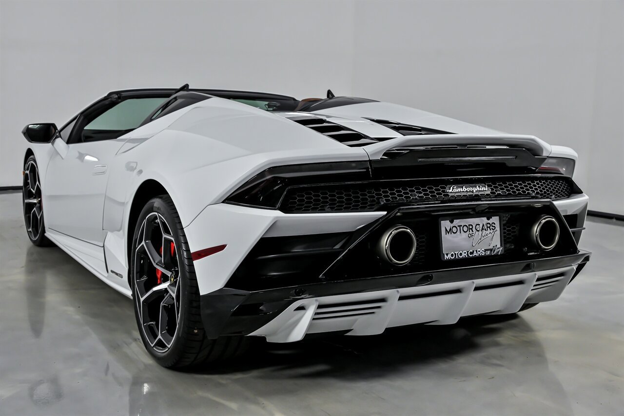 Used 2020 Lamborghini Huracan EVO AWD/4WD image 10