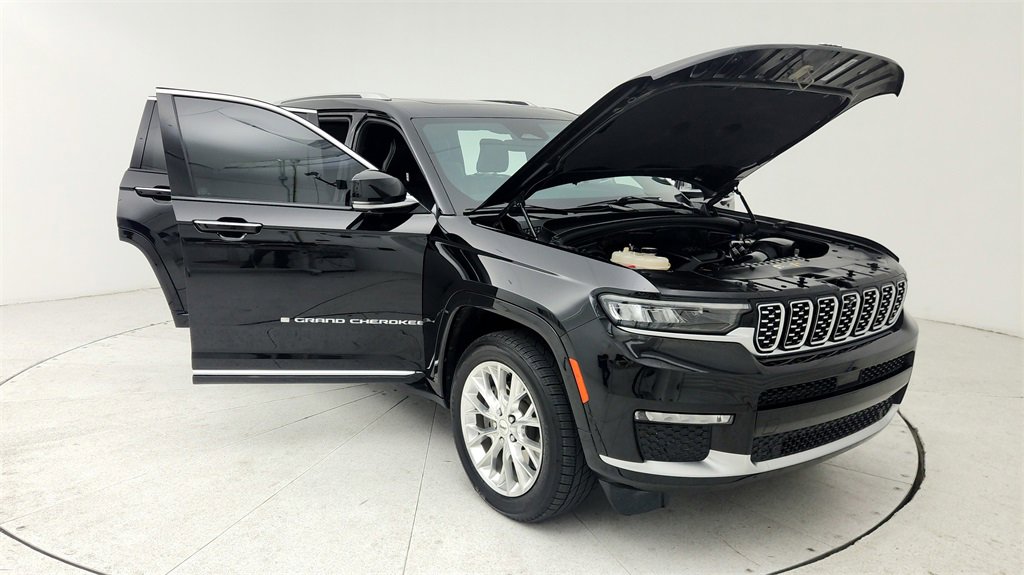 Used 2021 Jeep Grand Cherokee L Summit w/ Luxury Tech Group V image 13
