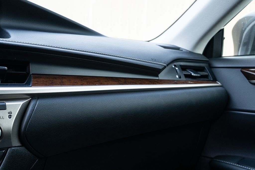 Used 2015 Lexus ES 350 image 33