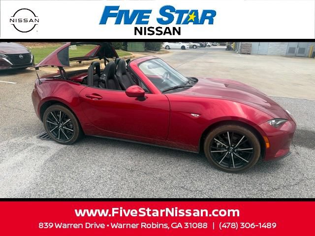 Used 2024 MAZDA MX-5 Miata RF Grand Touring RWD image 10