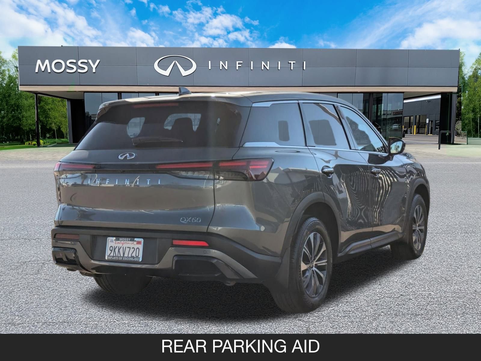 Used 2025 INFINITI QX60 Pure image 8