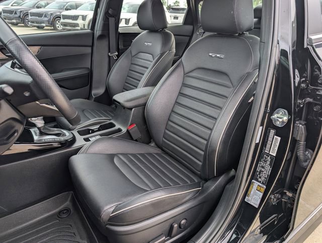 Used 2024 Kia Forte GT-Line w/ GT-Line Premium Package image 11