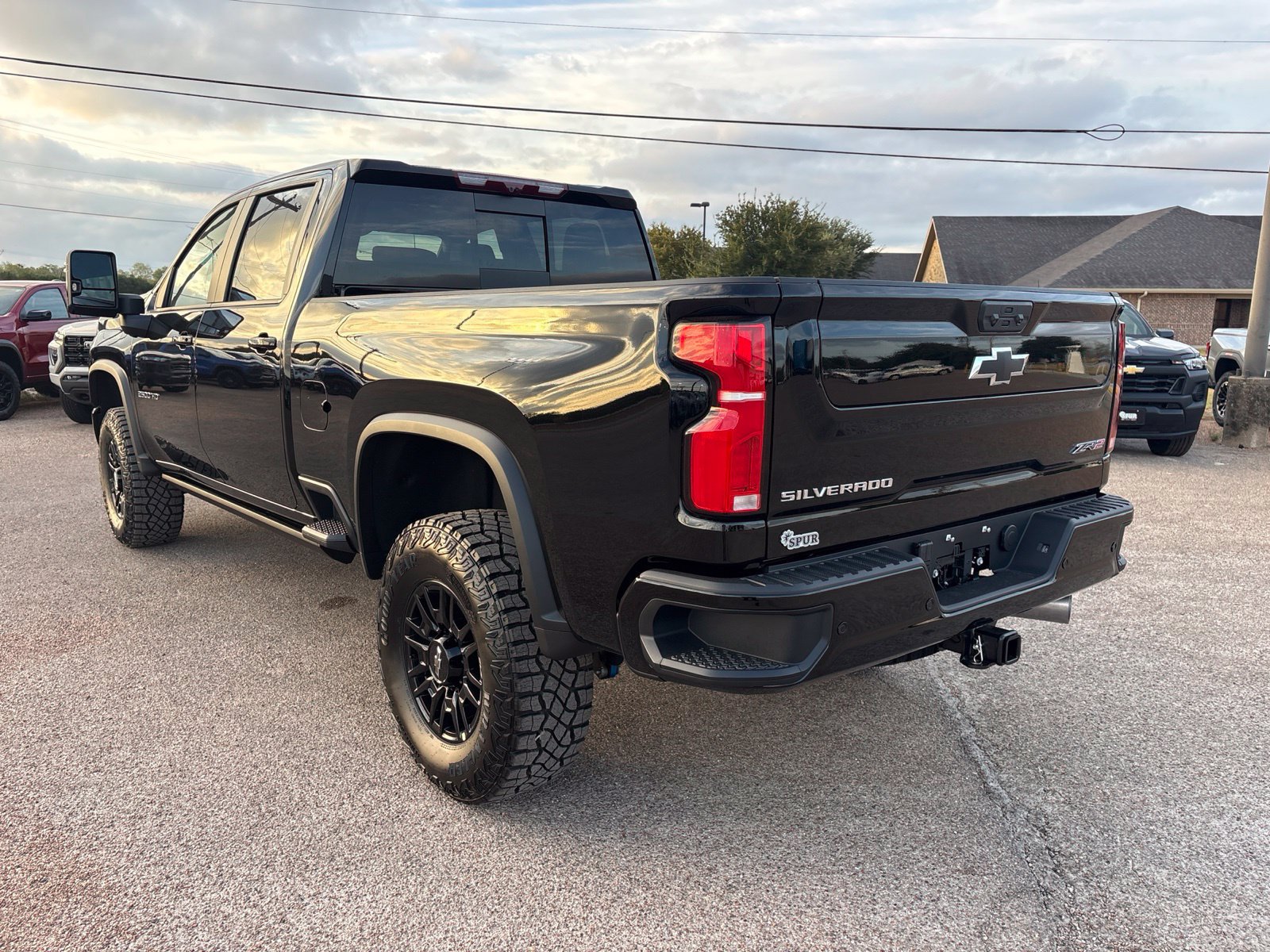 New 2026 Chevrolet Silverado 2500 ZR2 AWD/4WD image 4