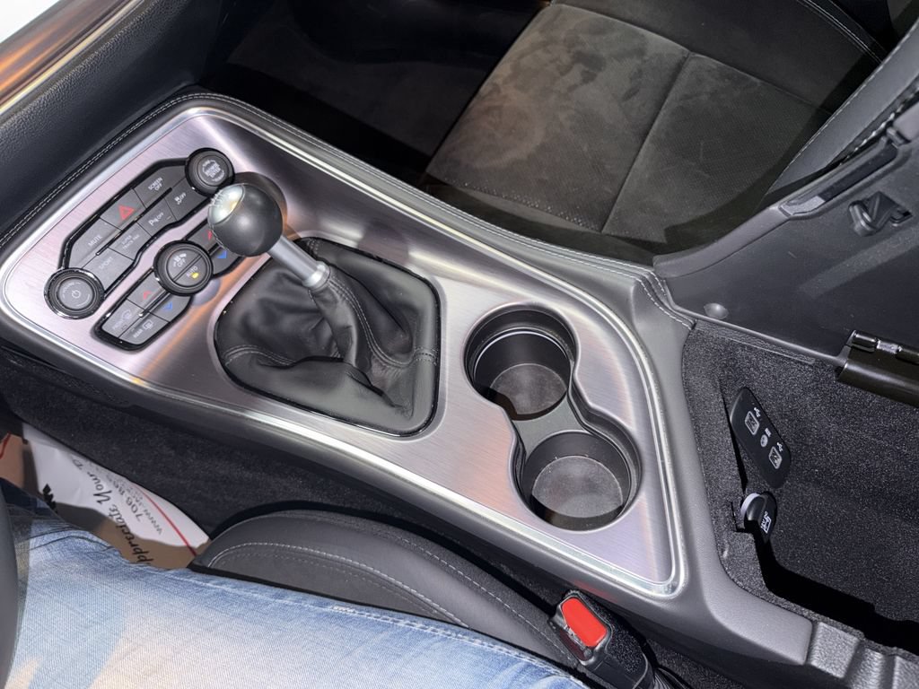 Used 2018 Dodge Challenger R/T Plus RWD image 36