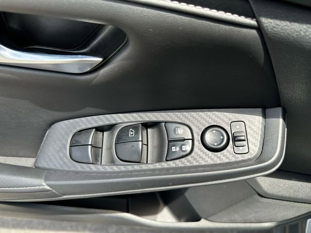 Used 2021 Nissan Sentra SV FWD image 14