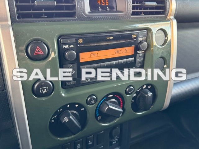 Used 2010 Toyota FJ Cruiser 4WD image 19