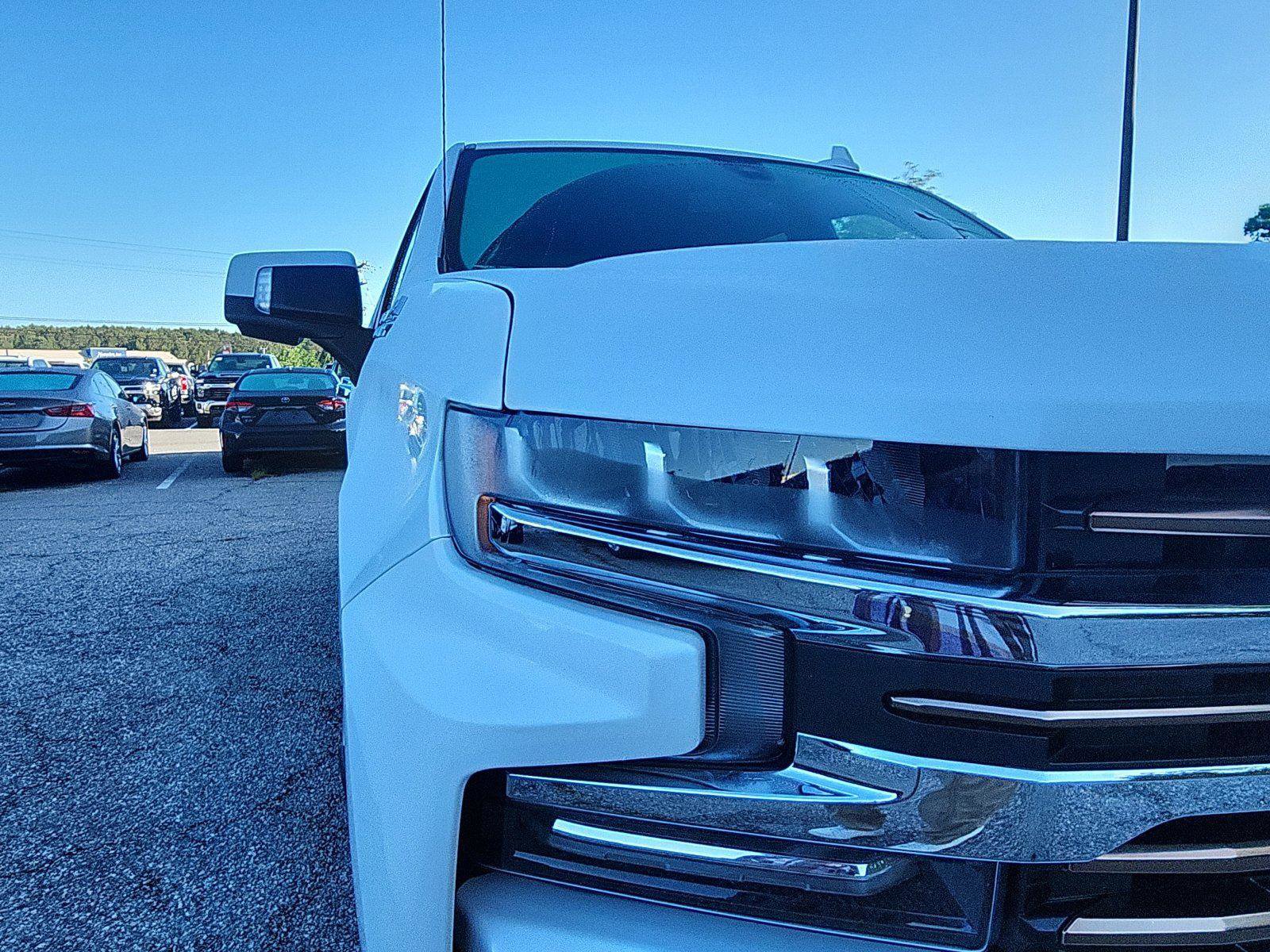 Used 2019 Chevrolet Silverado 1500 High Country AWD/4WD image 9