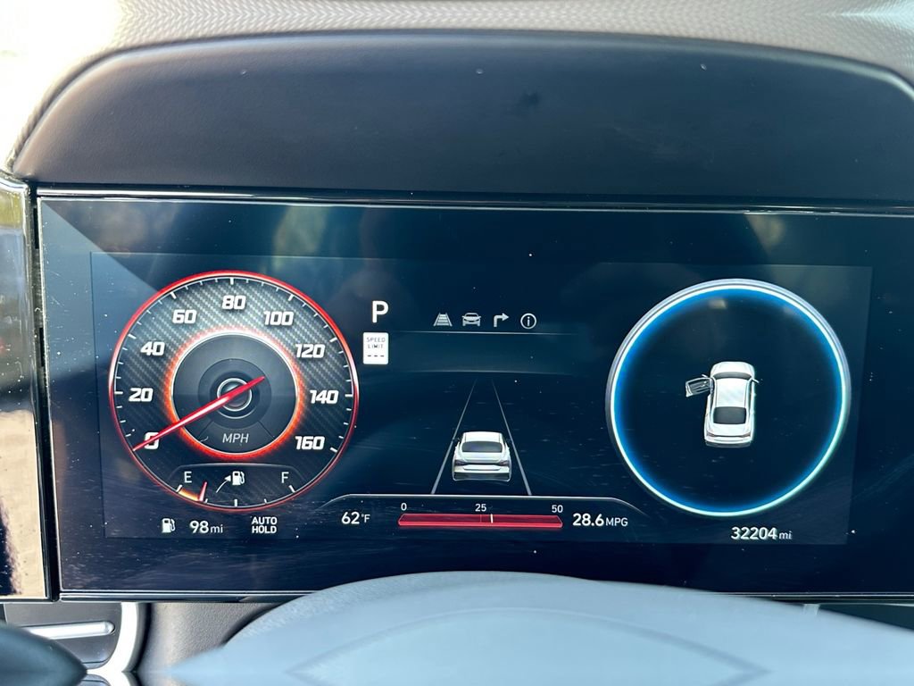 Used 2024 Hyundai Elantra SEL w/ Convenience Package image 18