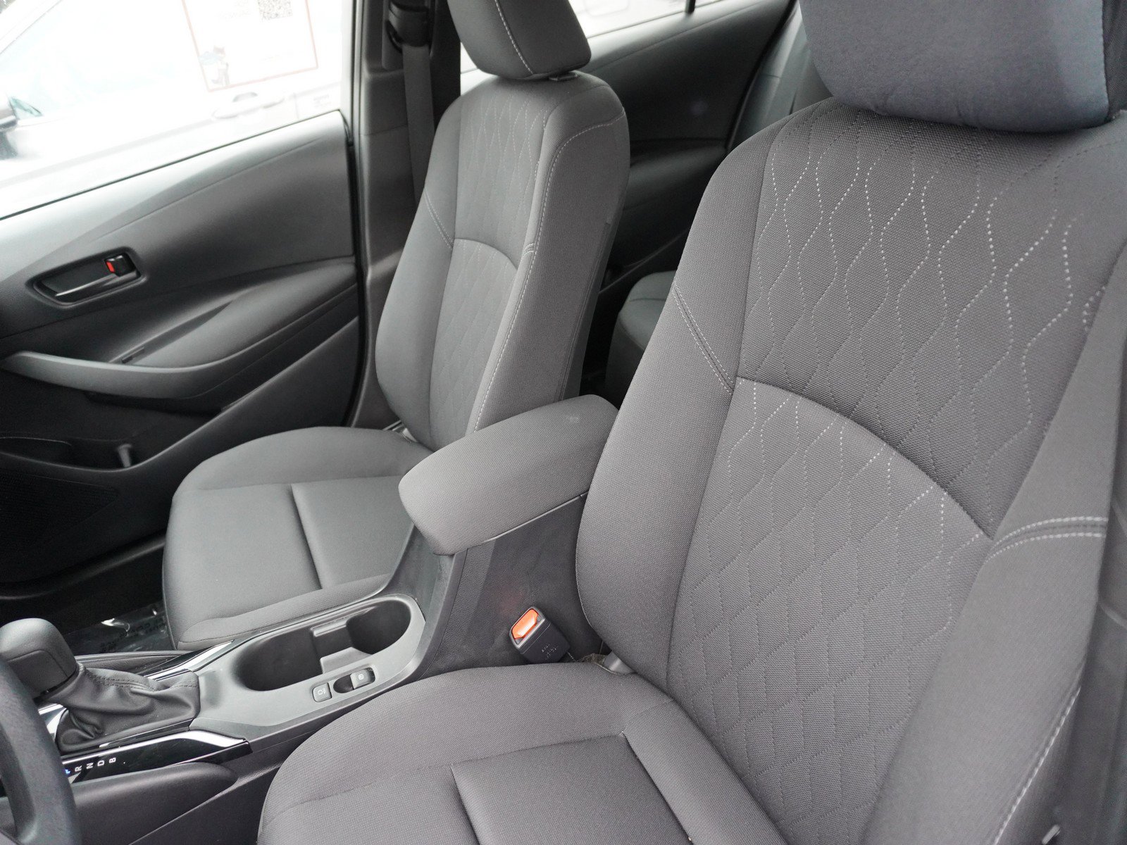 Used 2024 Toyota Corolla LE image 19