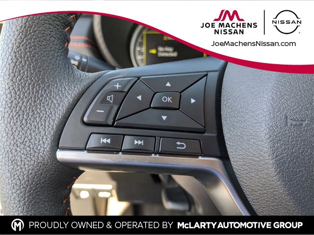 New 2025 Nissan Versa SR w/ Trunk Package image 13