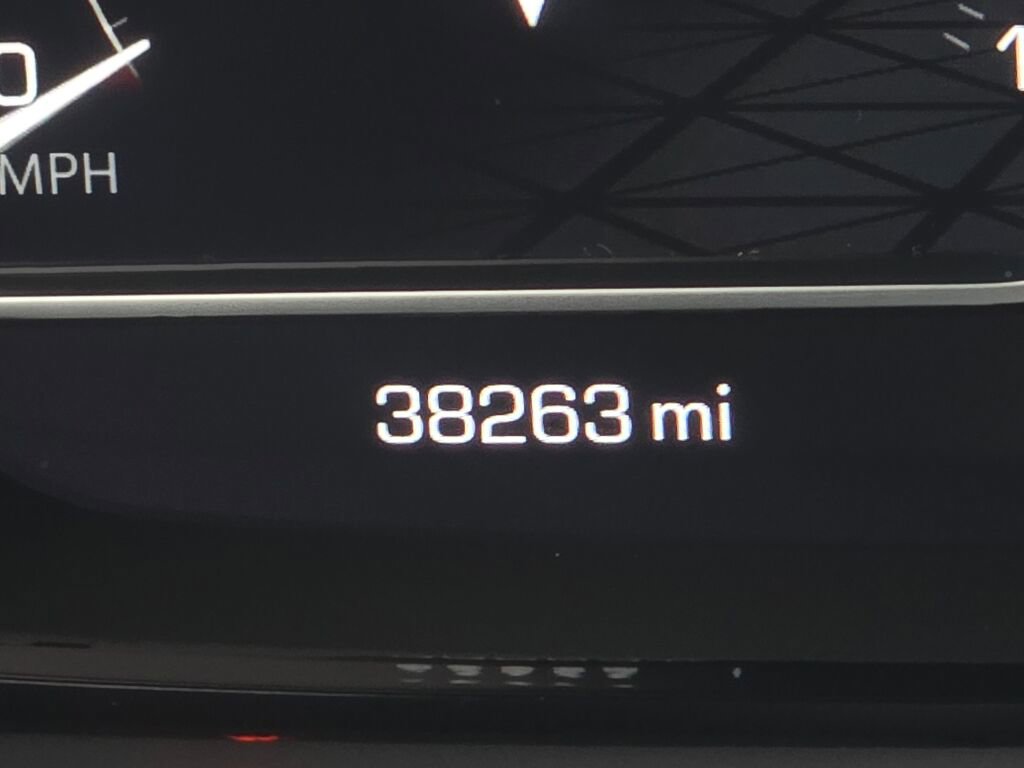 Used 2023 GMC Yukon XL Denali image 45