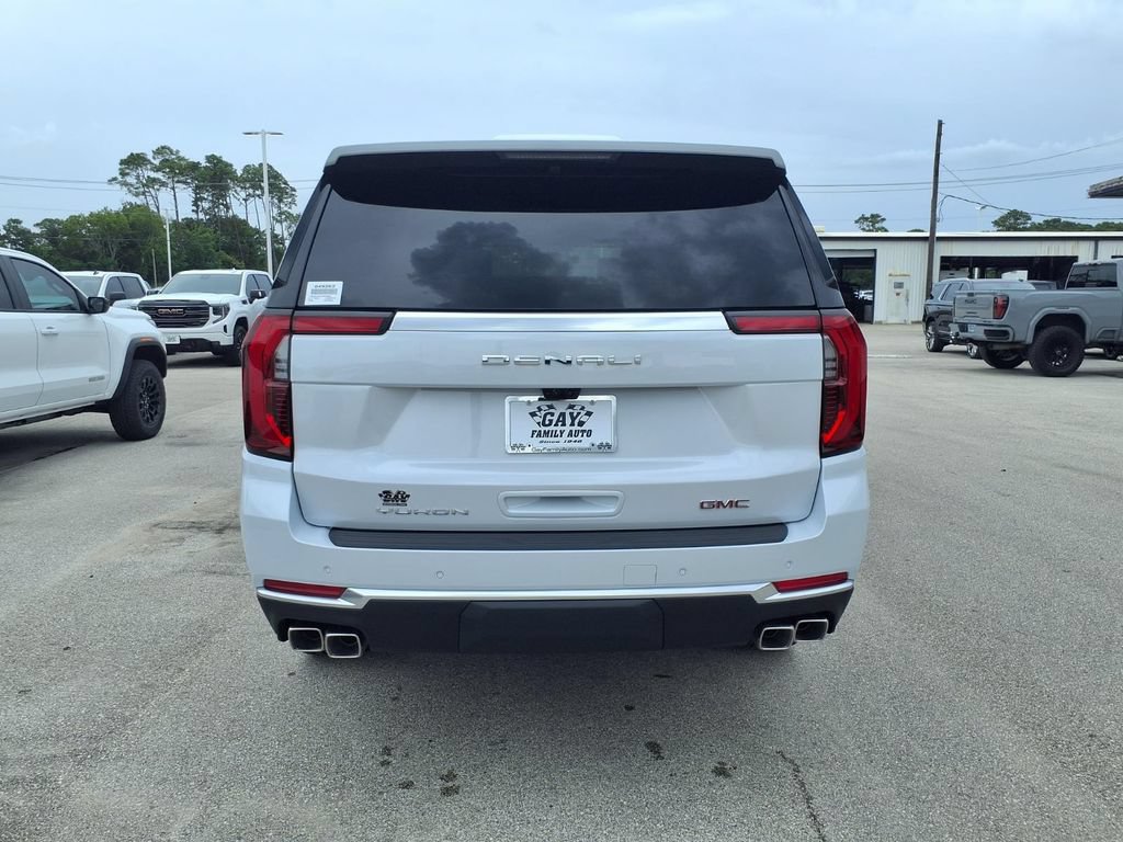 New 2026 GMC Yukon XL Denali w/ Denali Reserve Package AWD/4WD image 6