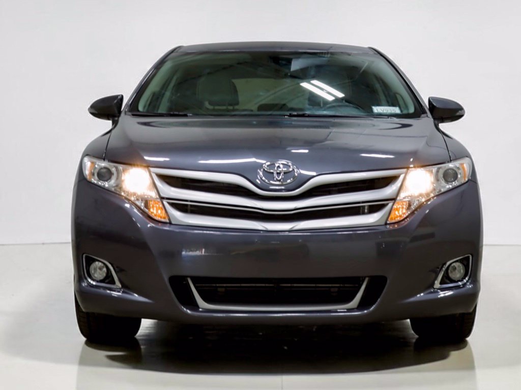 Used 2015 Toyota Venza XLE AWD/4WD image 30