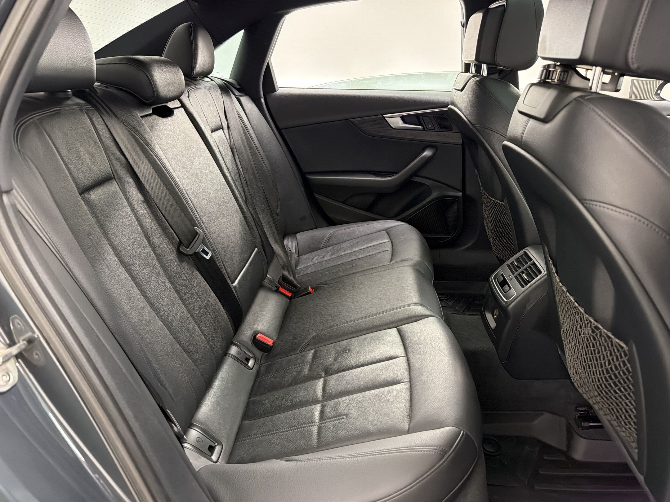 Used 2017 Audi A4 2.0T Prestige AWD/4WD image 29
