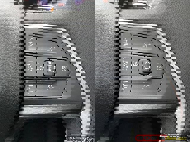 New 2025 Jeep Grand Cherokee Laredo X w/ Luxury Tech Group I image 19