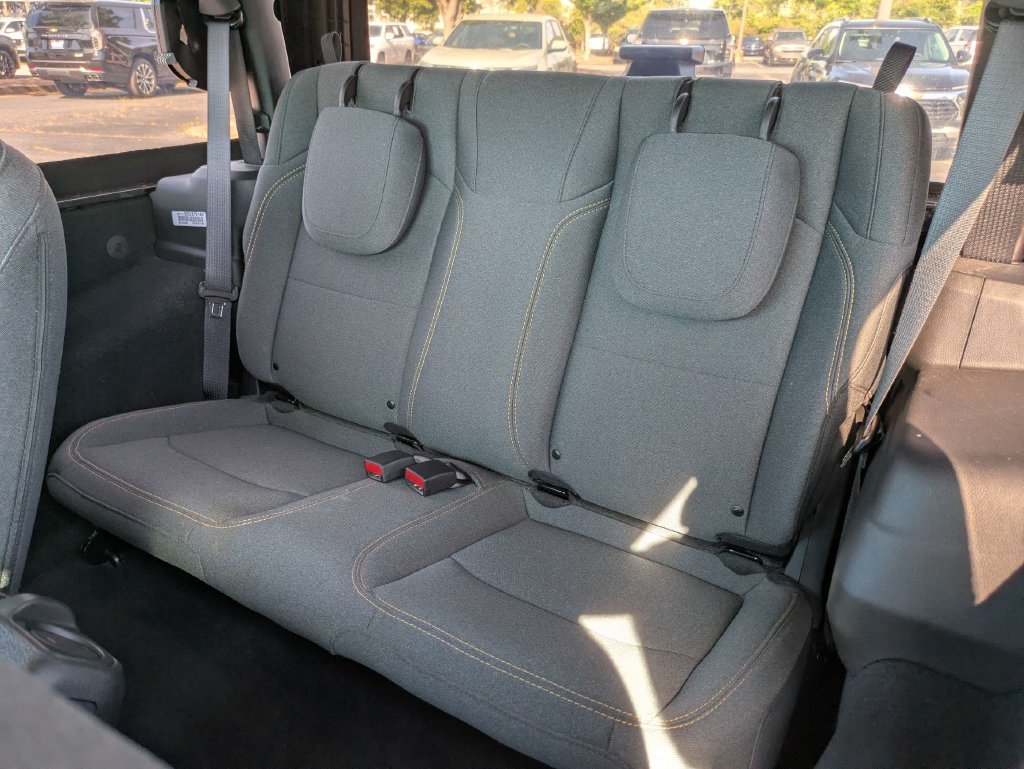 Used 2024 Jeep Wrangler Sport AWD/4WD image 14