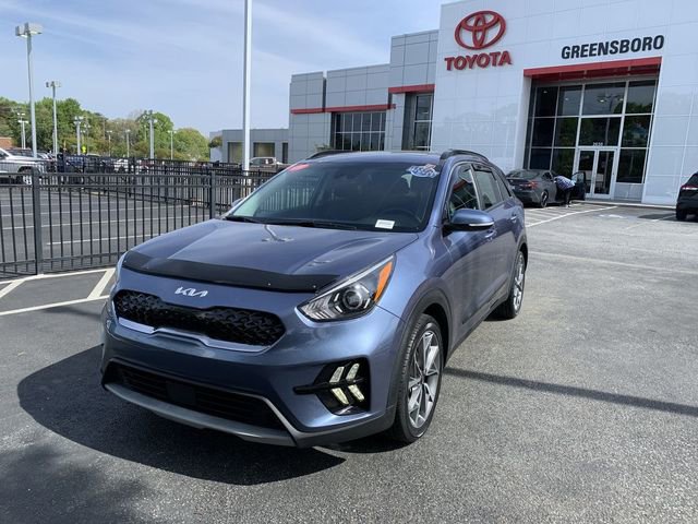 Used 2022 Kia Niro Touring Special Edition FWD image 4