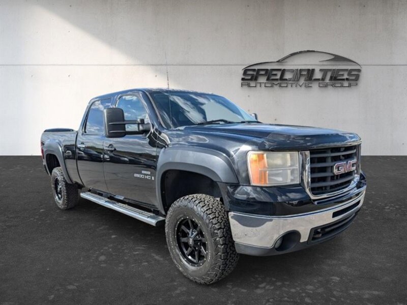 Used 2008 GMC Sierra 2500 SLT AWD/4WD image 1