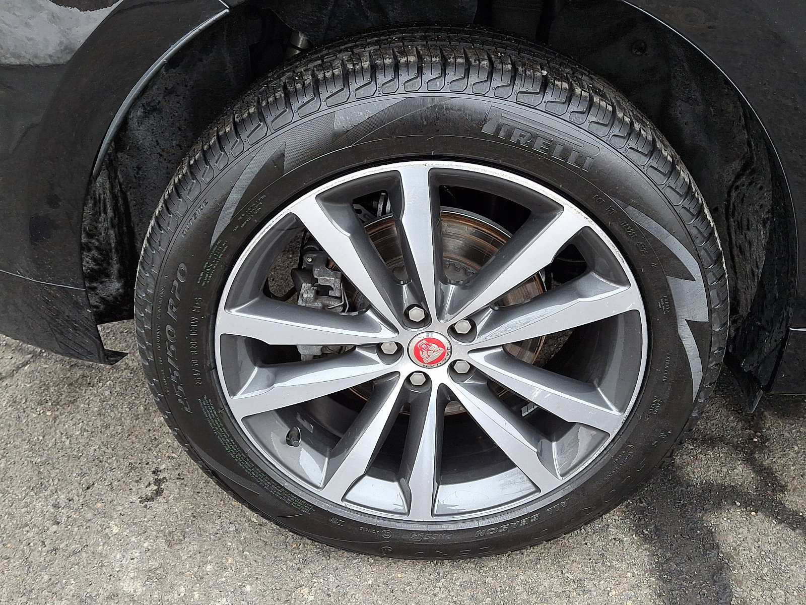 Used 2023 Jaguar F-PACE S image 11