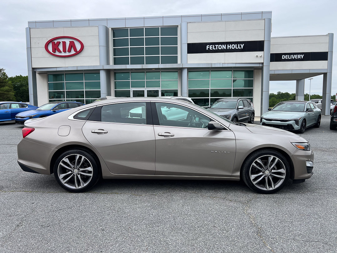 Used 2023 Chevrolet Malibu LT w/ Driver Confidence Package FWD image 7