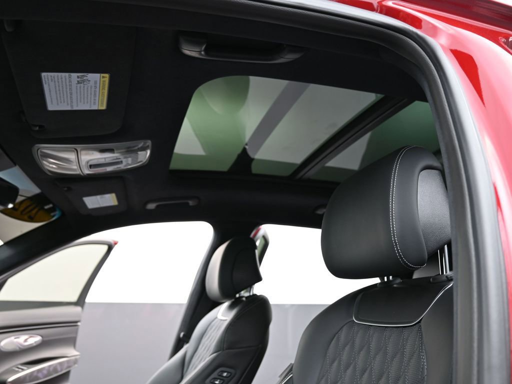 Used 2025 Genesis GV70 3.5T Sport w/ Sport Advanced Package image 13